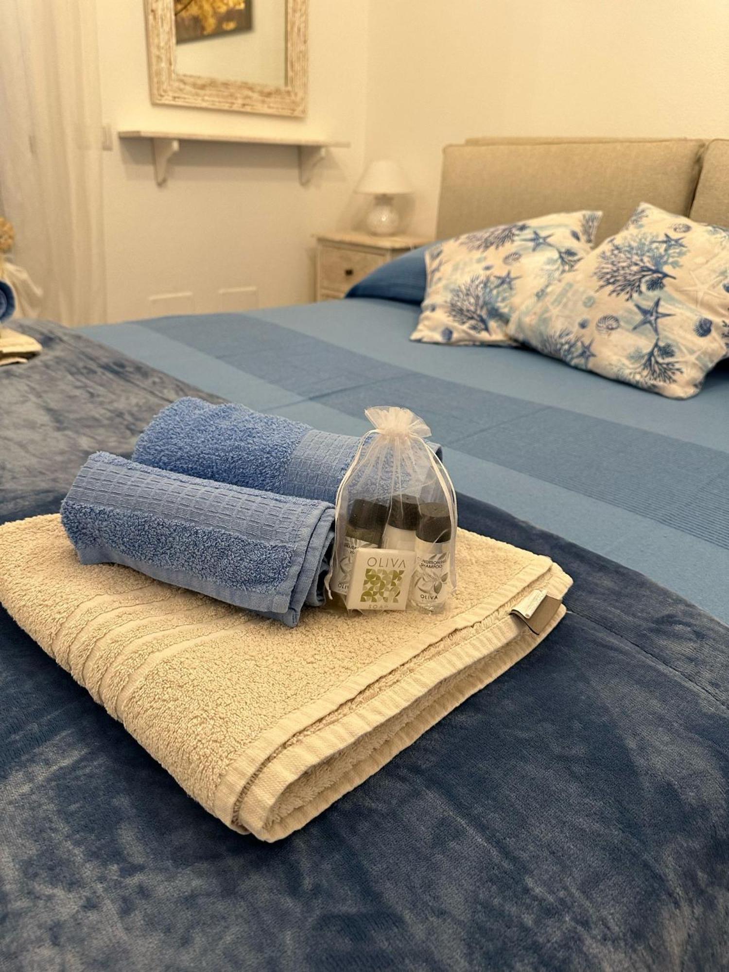 Aqualife Luxury Apartment Arzachena Bagian luar foto